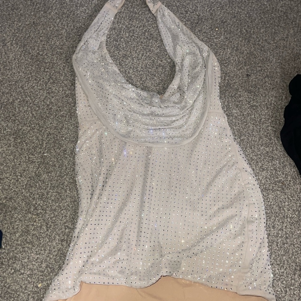 Worn once for my birthday, don’t need it anymore